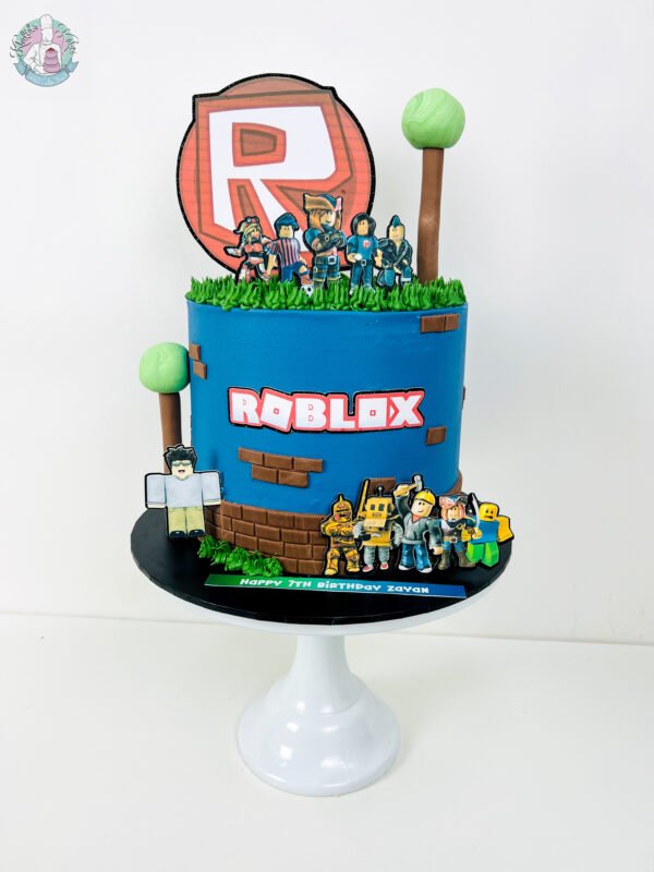 Roblox Cake