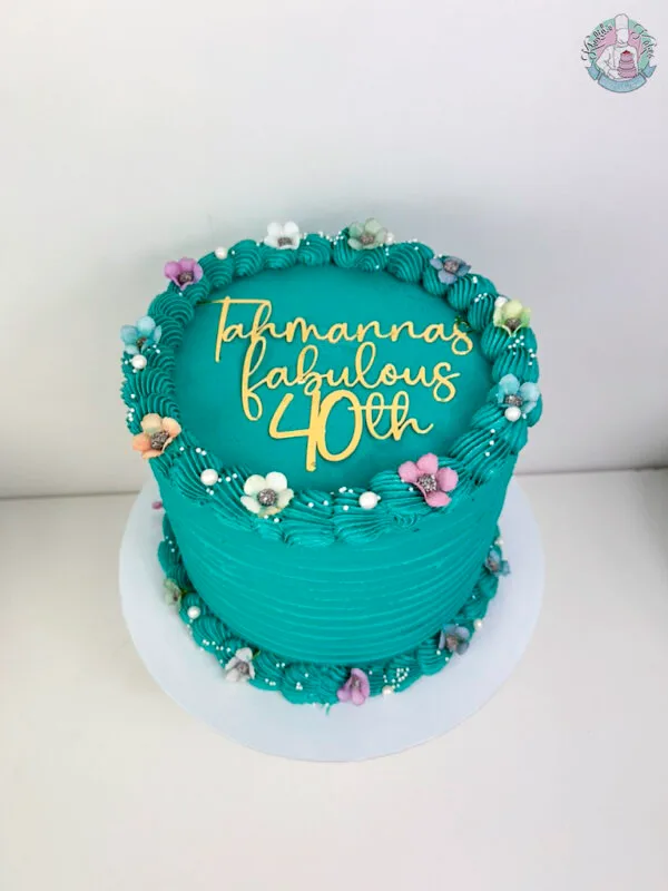 Simple buttercream cake 3